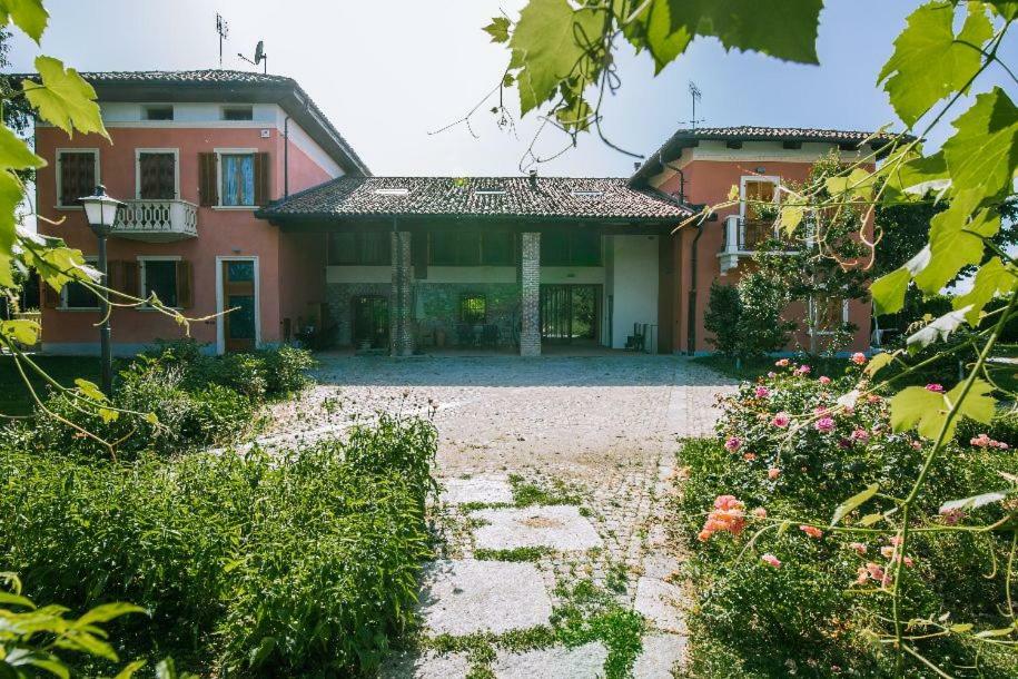 Ferienwohnung Chiara Cuneo Exterior foto